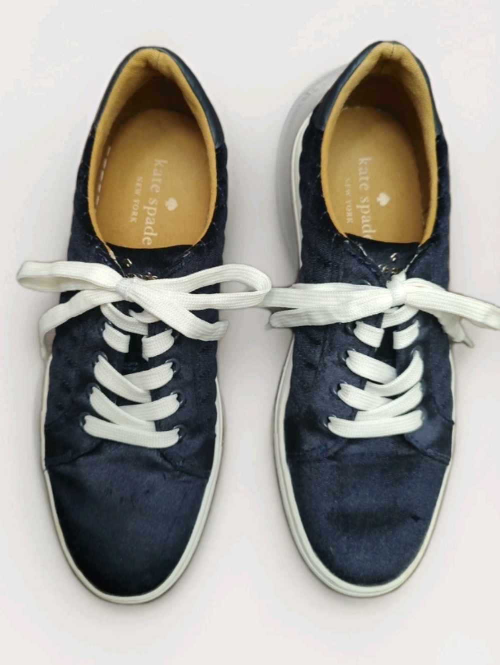 Kate Spade Soft Flexi Blue Velvet Fleet Quilted Lace Up Sneakers Women's 7B VGUC